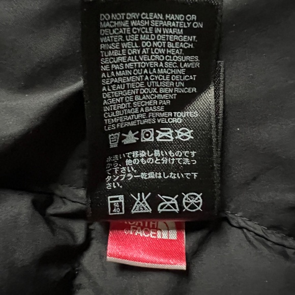 The North Face Nuptse down feathers 700 black puffer jacket Retro 96 women’s XS - Picture 6 of 6
